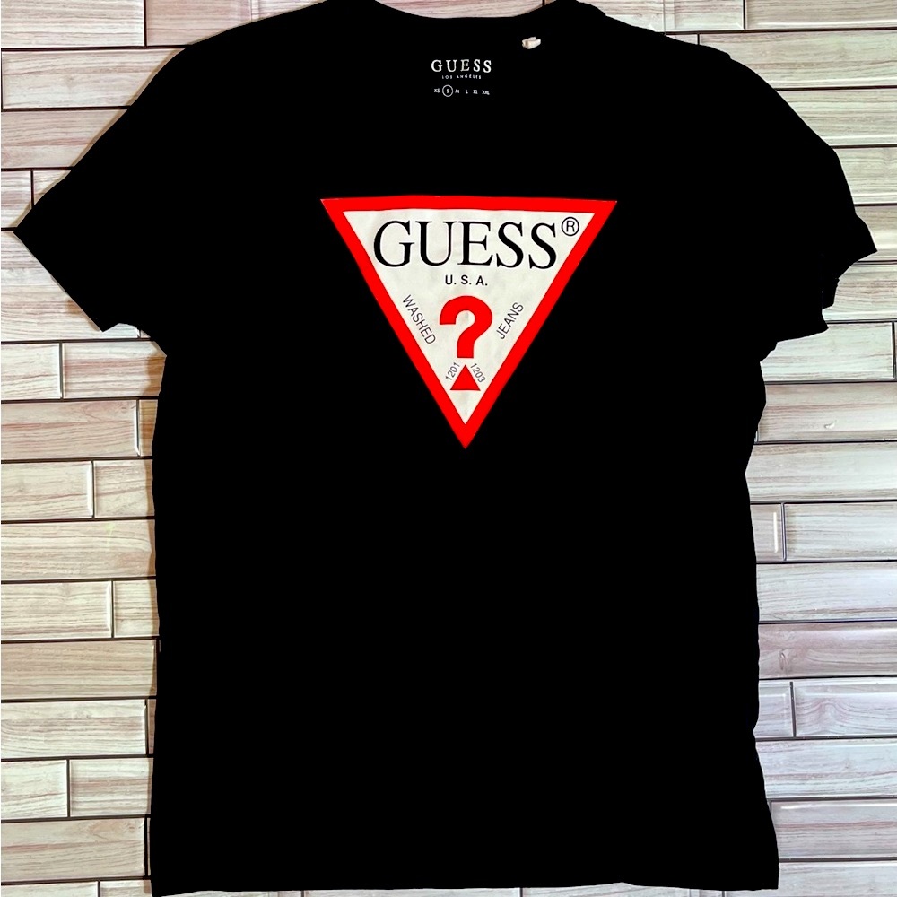 GUESS Black Logo shirt